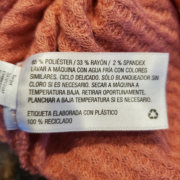 WILD FABLE | Long Sleeve V-neck Waffle Knit Sweater - Picture 8 of 8